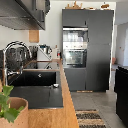 Grande Privee 18 M2 Dans Maison Proche Gare Et Nancy Thermal Tomblaine