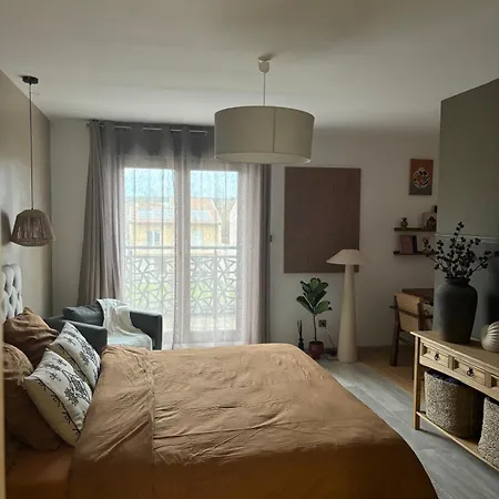 ホームステイ Grande Privee 18 M2 Dans Maison Proche Gare Et Nancy Thermal *