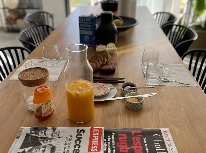 Séjour chez l'habitant Grande Chambre Privee 18 M2 Dans Maison Proche Gare Et Nancy Thermal *