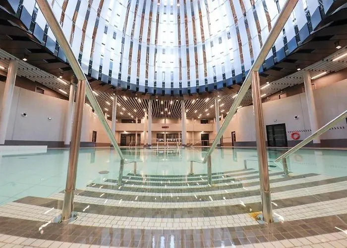 Grande Chambre Privee 18 M2 Dans Maison Proche Gare Et Nancy Thermal Séjour chez l'habitant *